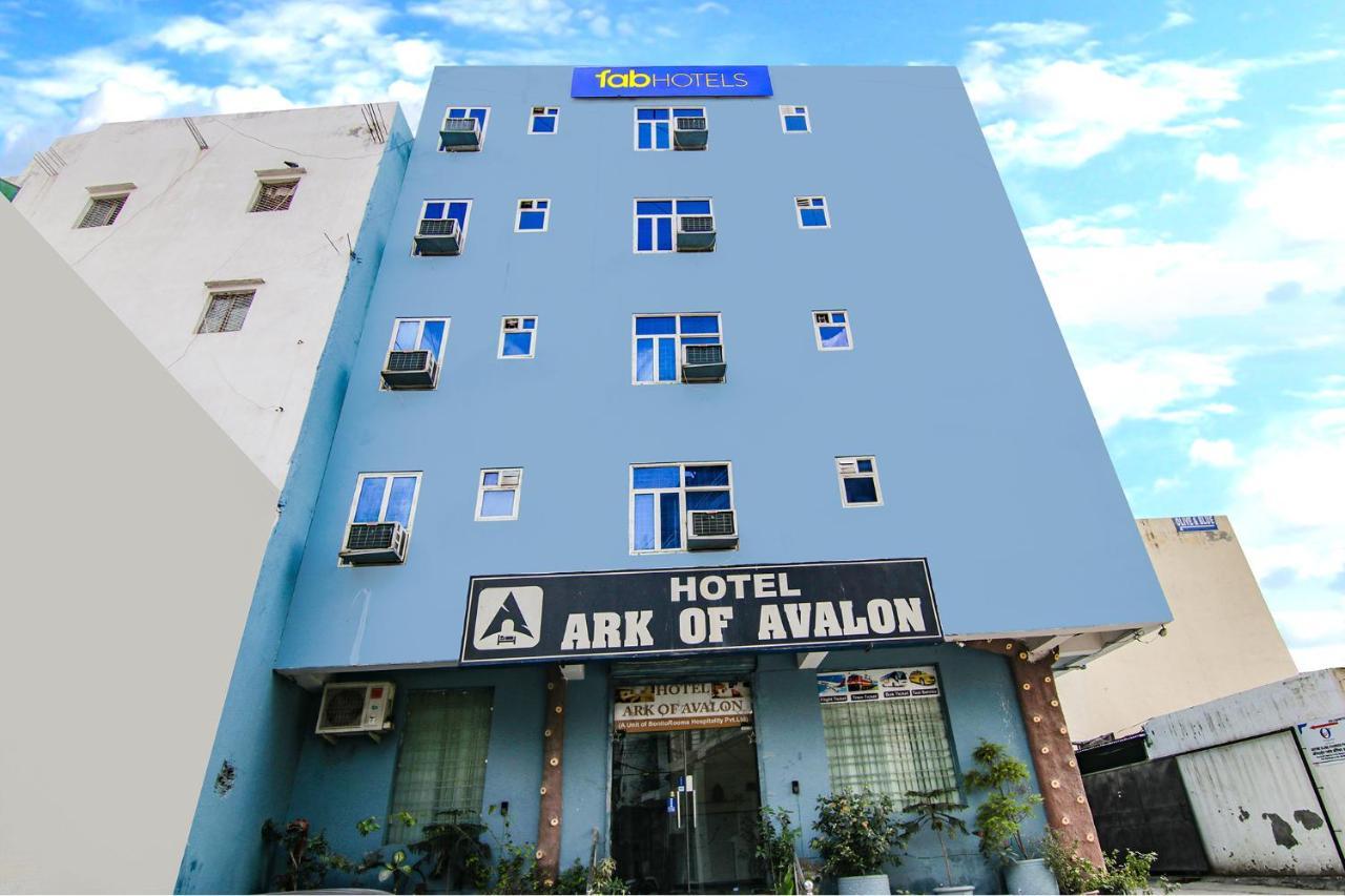 Fabhotel Airport Avalon Near Igi Airport Νέο Δελχί Εξωτερικό φωτογραφία
