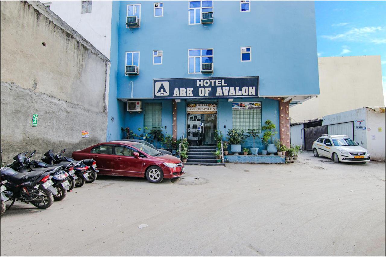 Fabhotel Airport Avalon Near Igi Airport Νέο Δελχί Εξωτερικό φωτογραφία